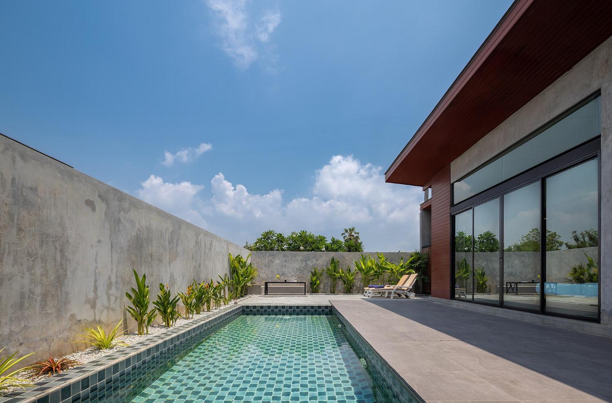 Sea Two Pool Villa Resort Pattaya Pantai Jomtien Luaran gambar